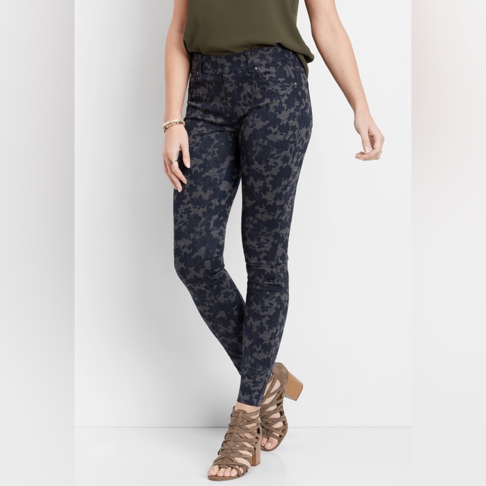 Maurice’s NEW Mid Rise Floral Print Knit Pull On Skinny Ankle Pants Sz XL, 16